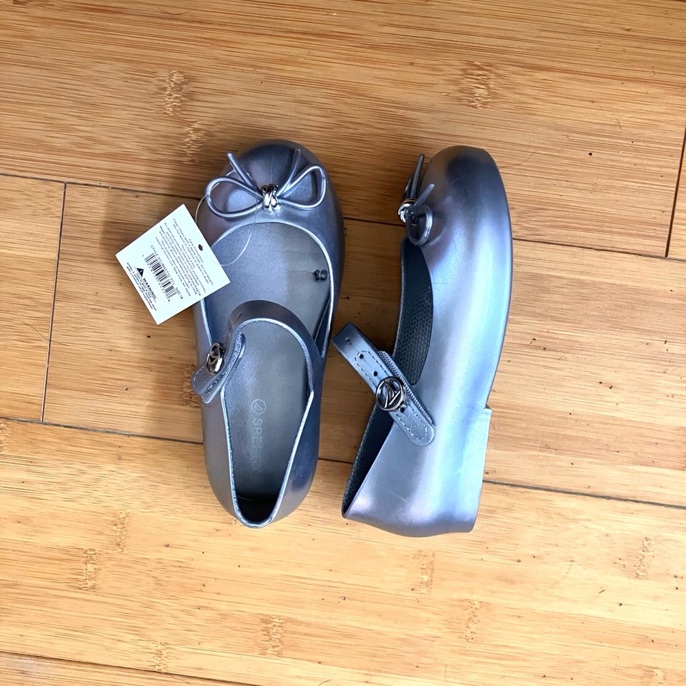 NWT Girls Size 10 Toddler Silver SPERRY Velcro Strap Mary Jane Shoes